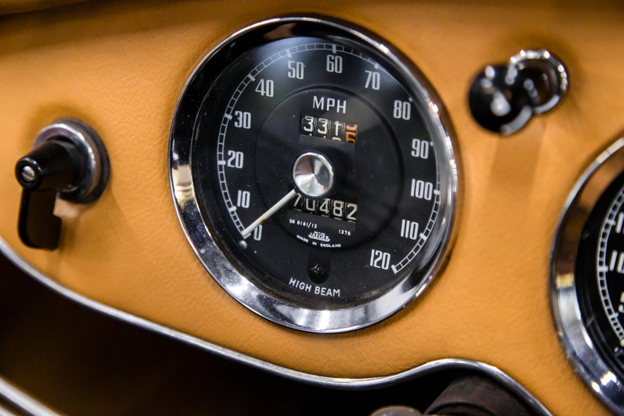 1962 MG MGA MK II BRITISH RACING GREEN