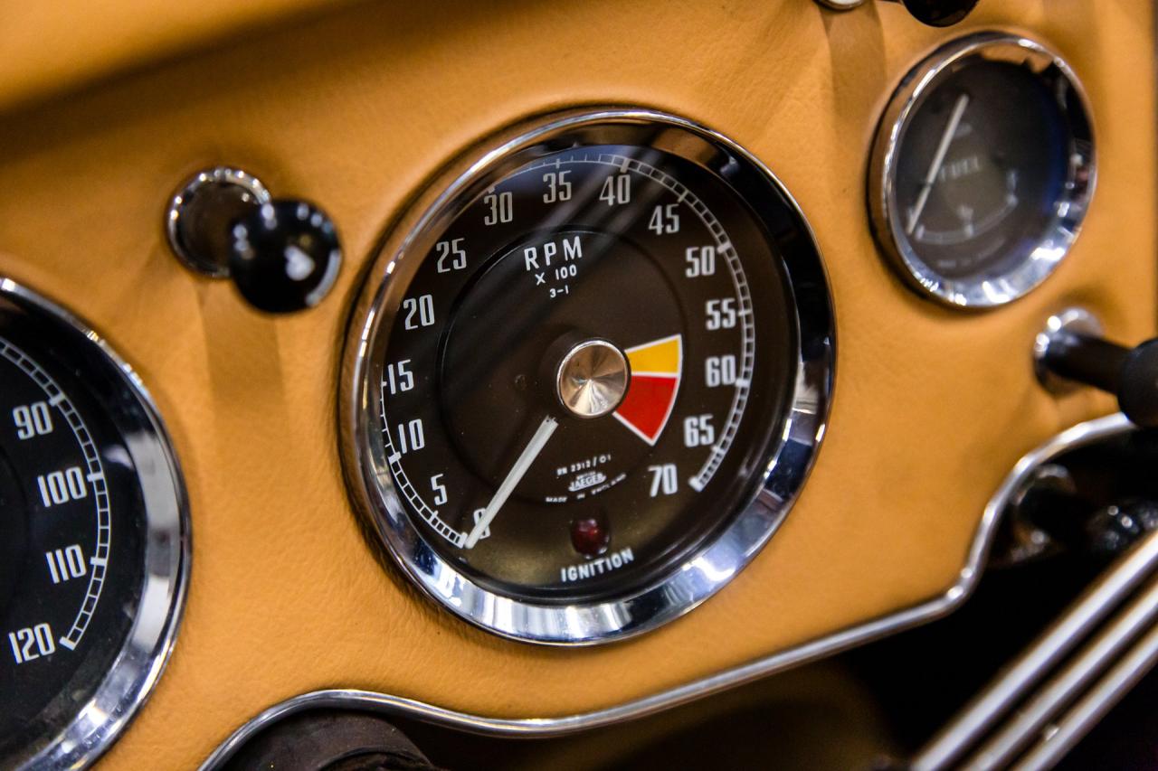 1962 MG MGA MK II BRITISH RACING GREEN