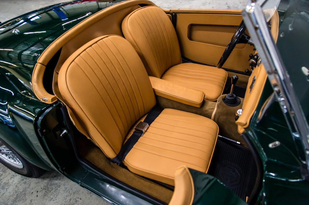 1962 MG MGA MK II BRITISH RACING GREEN