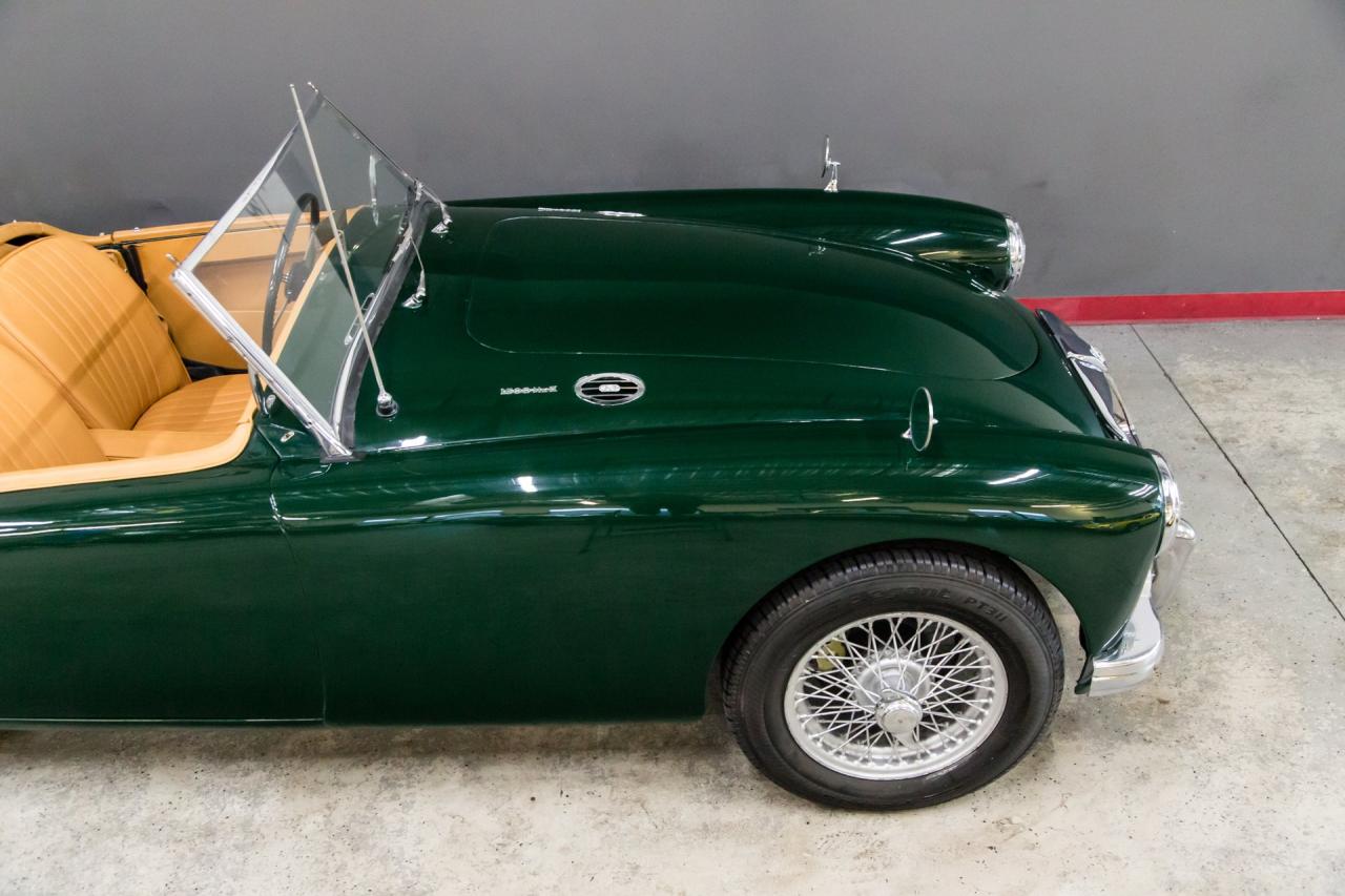 1962 MG MGA MK II BRITISH RACING GREEN