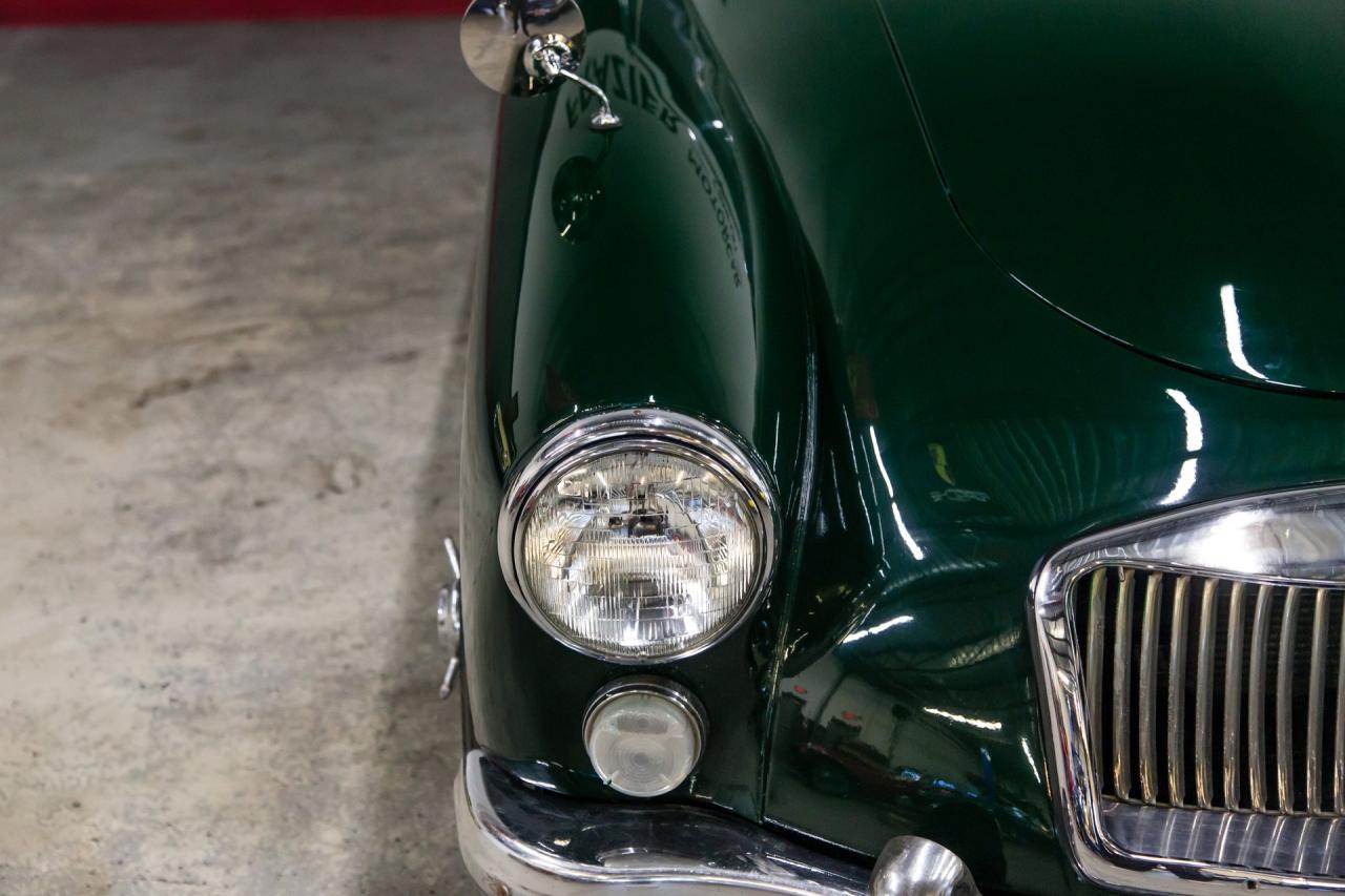 1962 MG MGA MK II BRITISH RACING GREEN