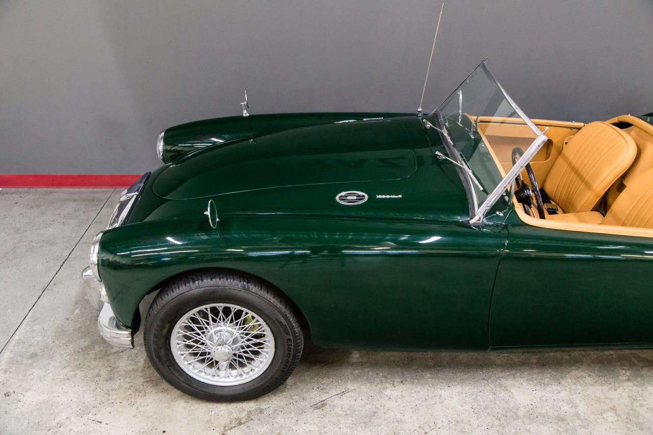 1962 MG MGA MK II BRITISH RACING GREEN
