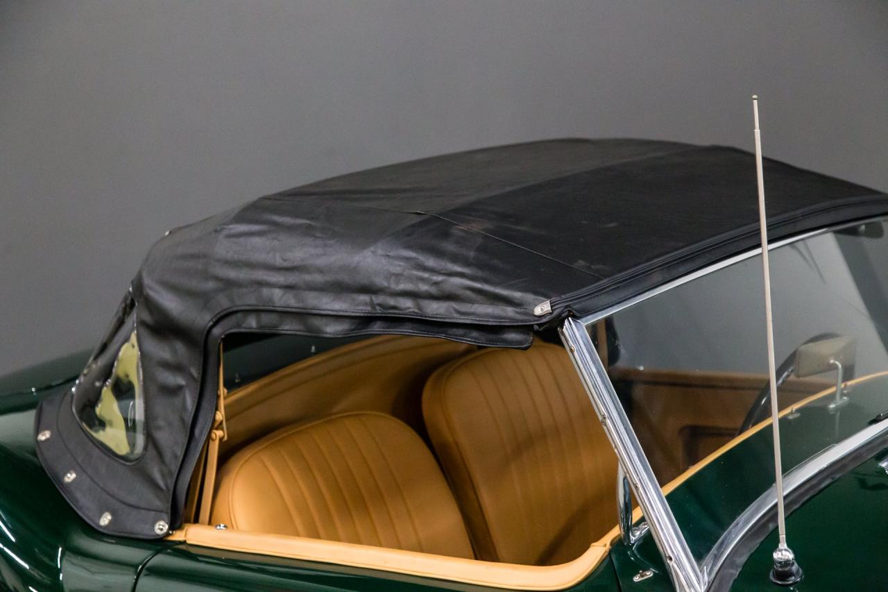 1962 MG MGA MK II BRITISH RACING GREEN