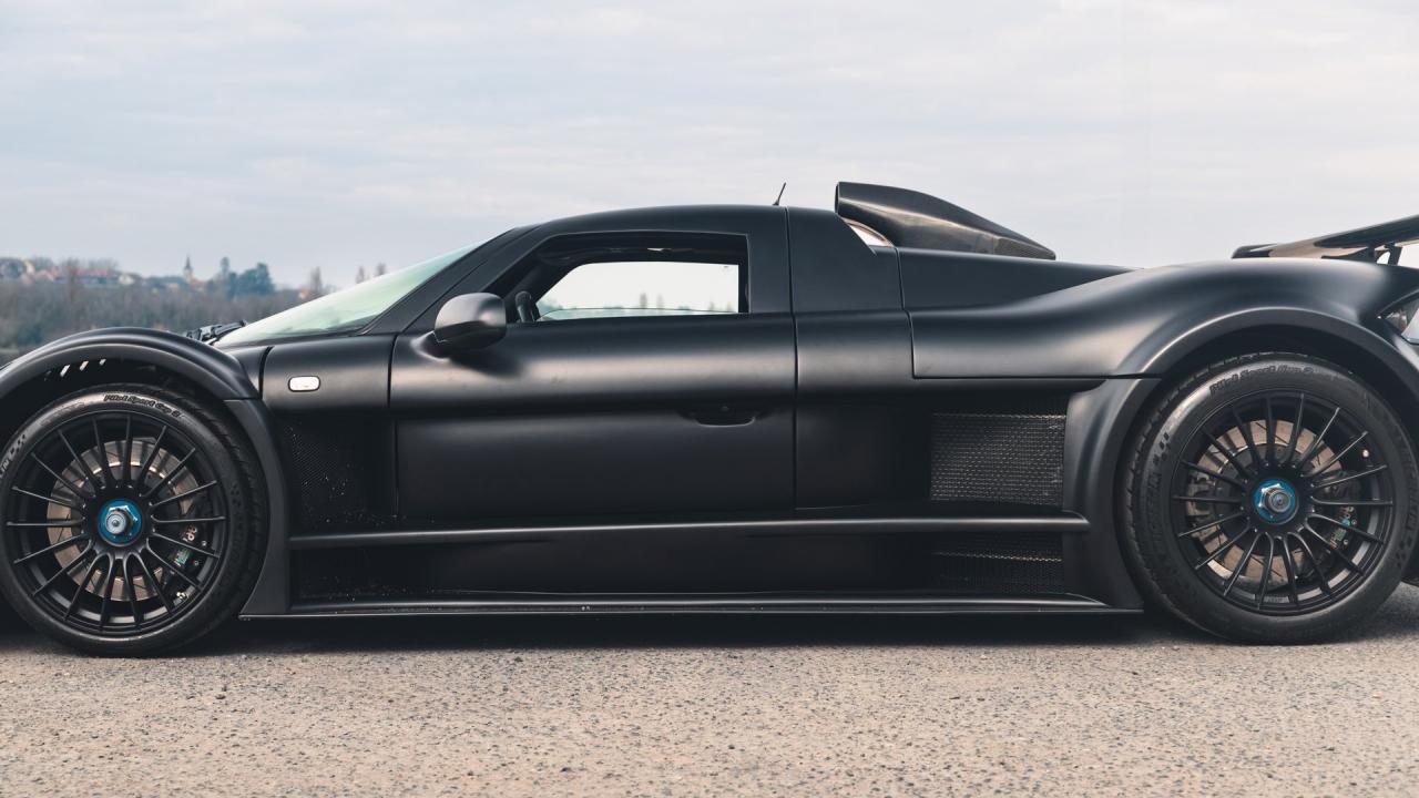 2008 Gumpert Apollo Sport