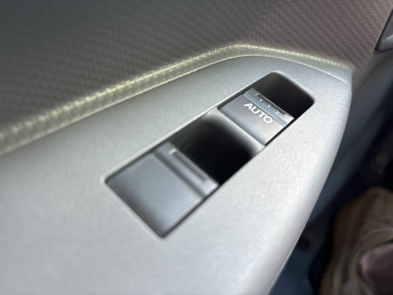 2020 Isuzu NRR