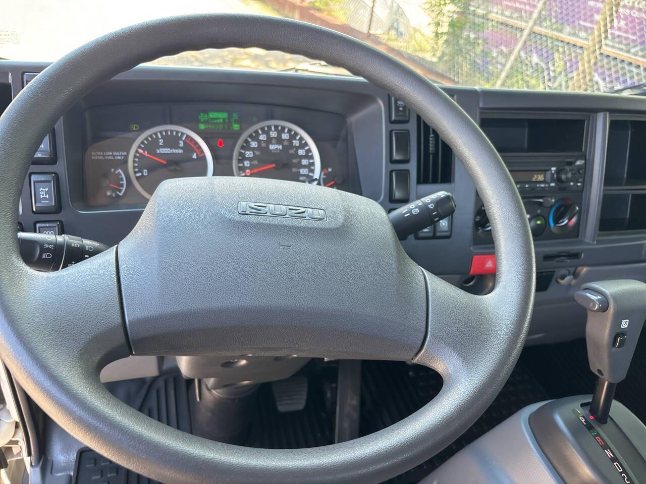2020 Isuzu NRR
