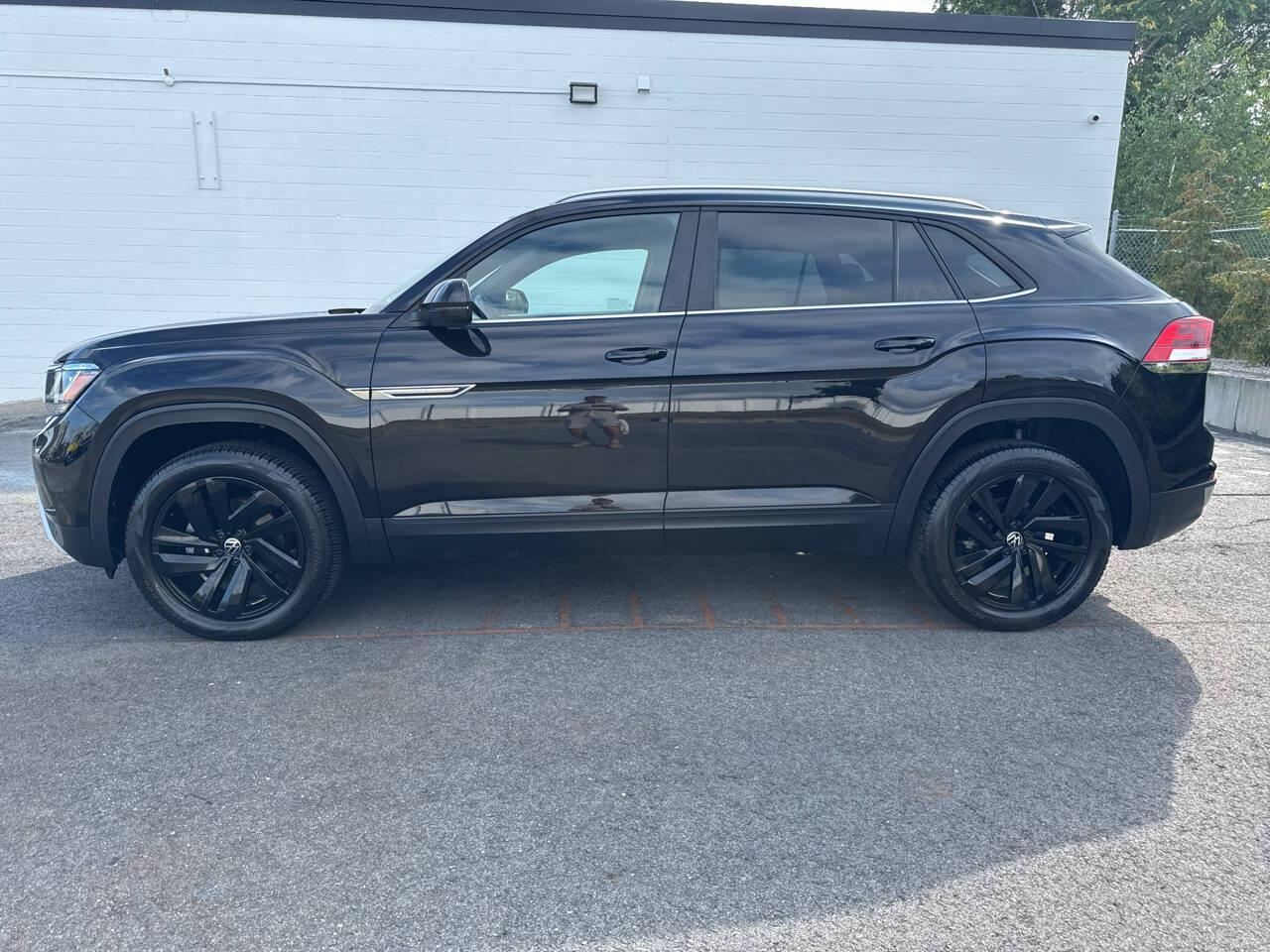 2022 Volkswagen Atlas Cross Sport