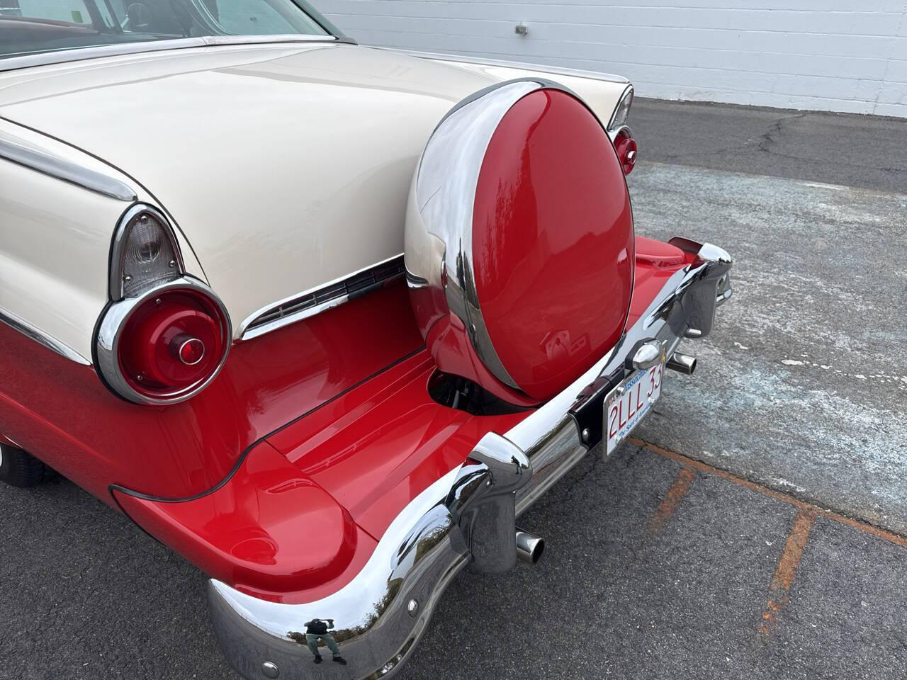 1955 Ford Fairlane