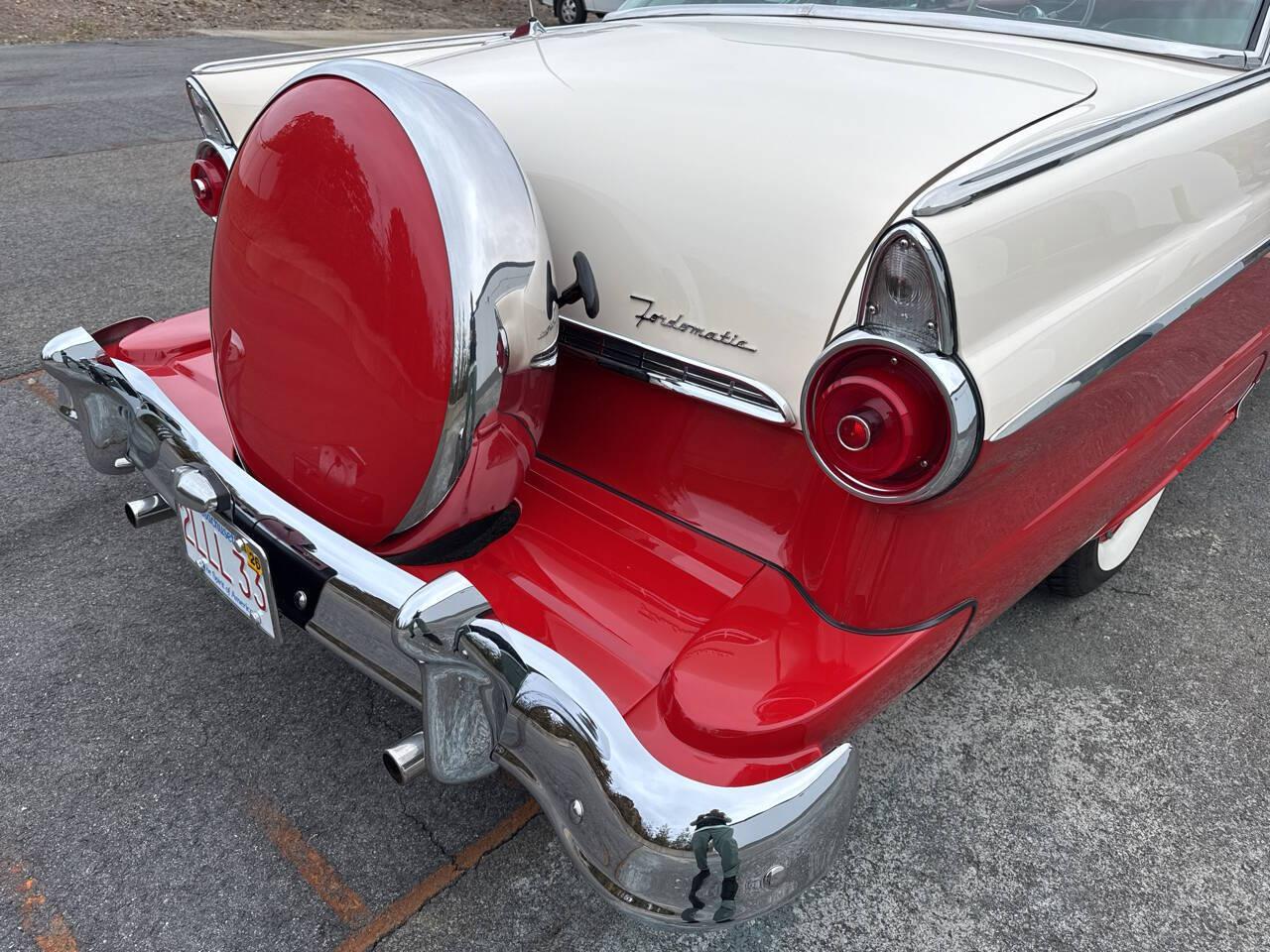 1955 Ford Fairlane