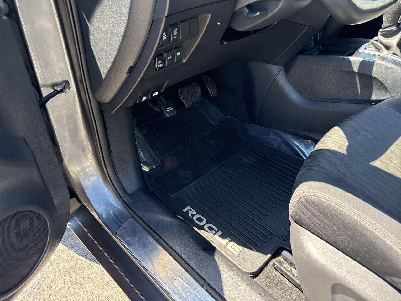 2017 Nissan Rogue