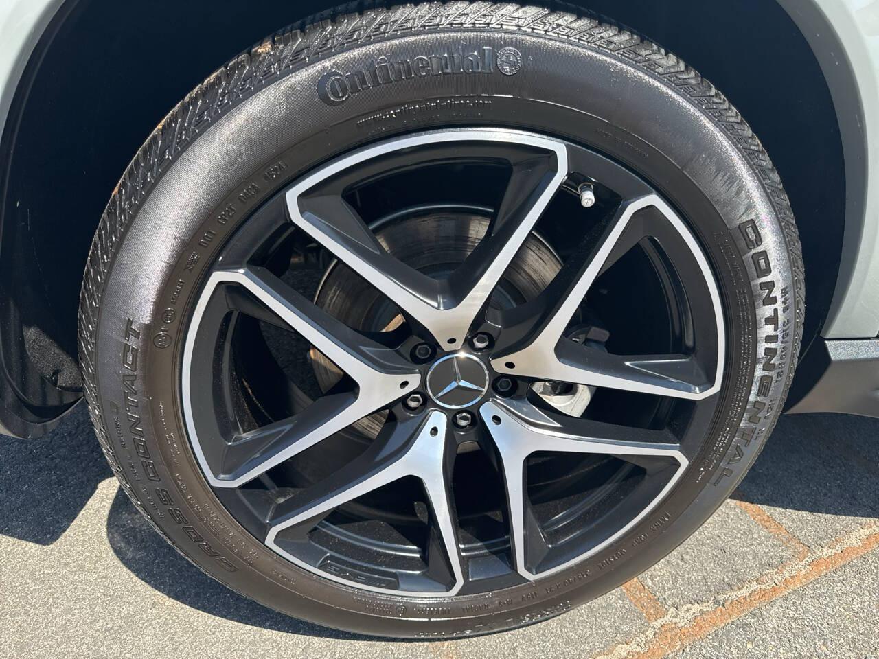 2025 Mercedes - Benz GLE