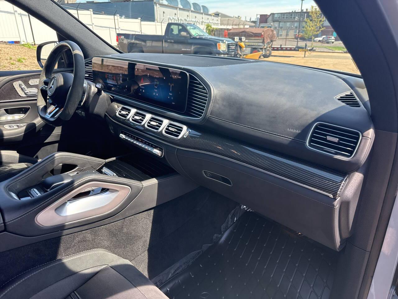 2025 Mercedes - Benz GLE