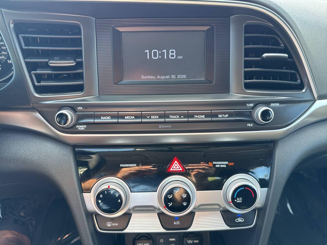 2019 Hyundai Elantra