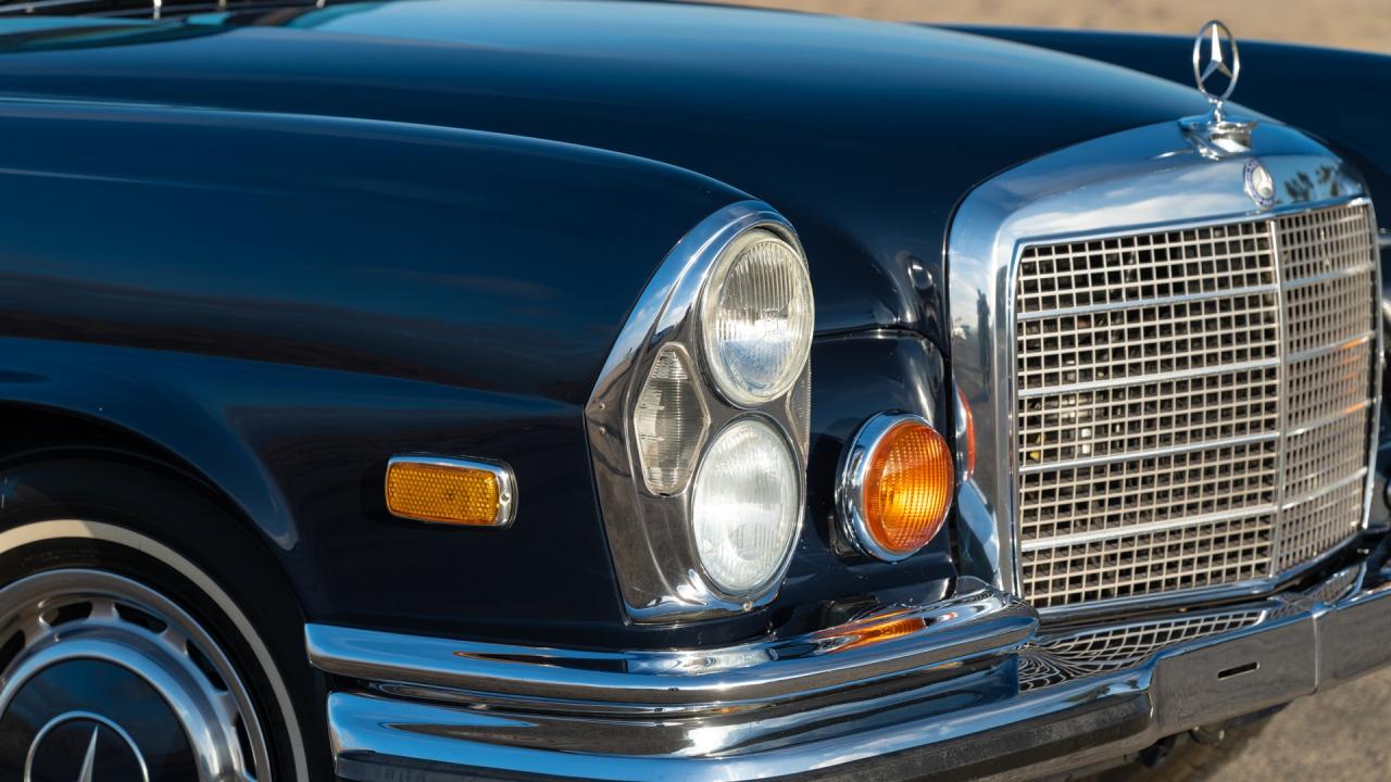1971 Mercedes - Benz 280 SE 3.5 Cabriolet