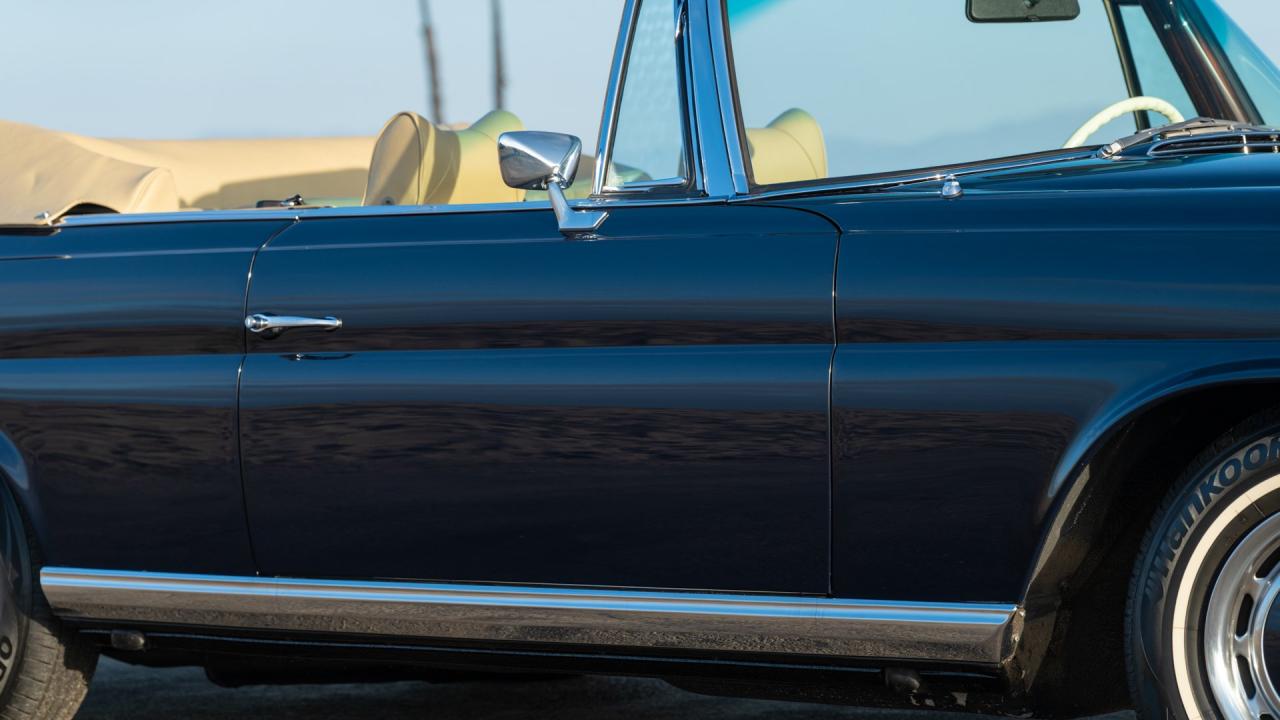 1971 Mercedes - Benz 280 SE 3.5 Cabriolet