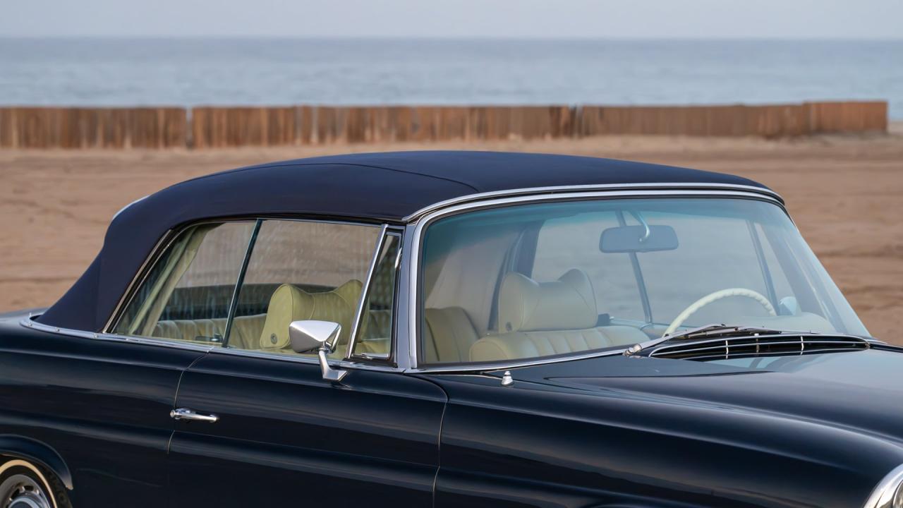 1971 Mercedes - Benz 280 SE 3.5 Cabriolet