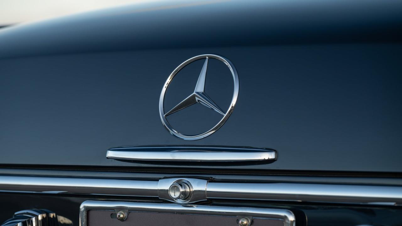 1971 Mercedes - Benz 280 SE 3.5 Cabriolet