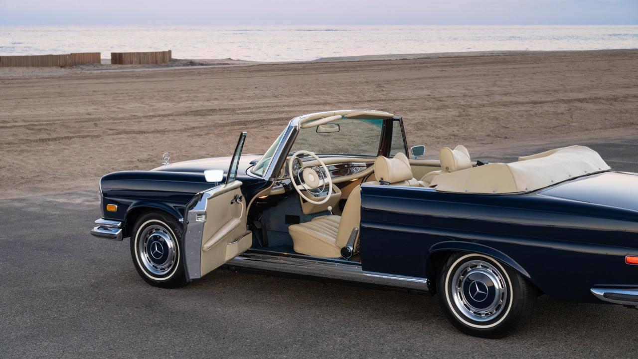 1971 Mercedes - Benz 280 SE 3.5 Cabriolet
