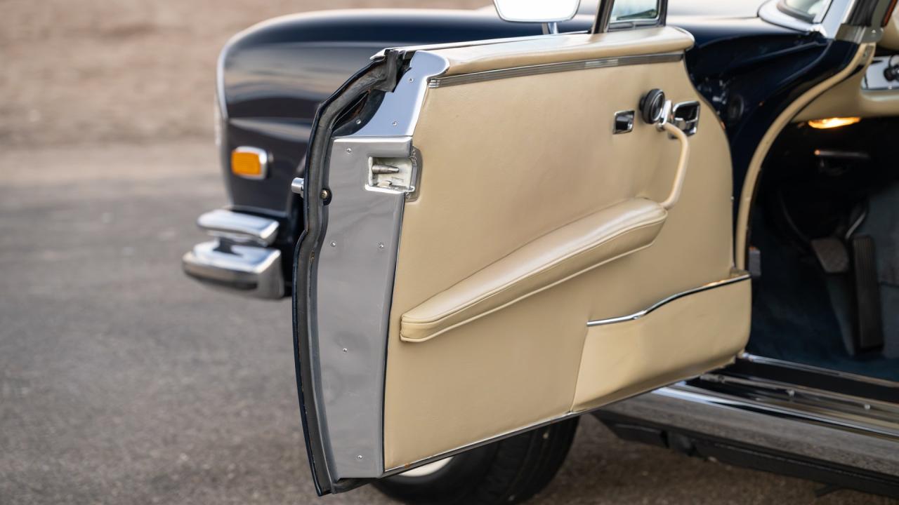 1971 Mercedes - Benz 280 SE 3.5 Cabriolet