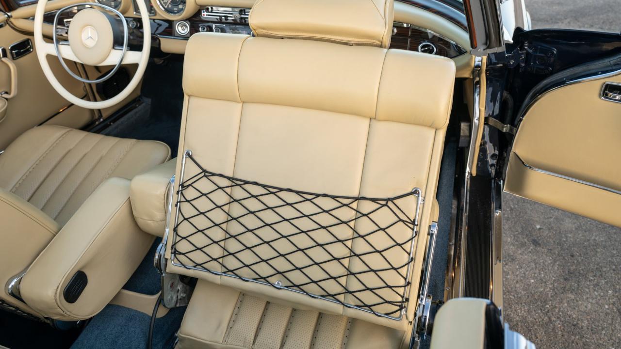 1971 Mercedes - Benz 280 SE 3.5 Cabriolet