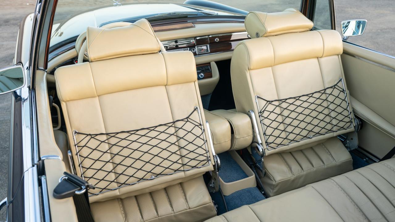1971 Mercedes - Benz 280 SE 3.5 Cabriolet