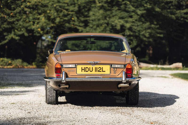 1972 Jaguar XJ12