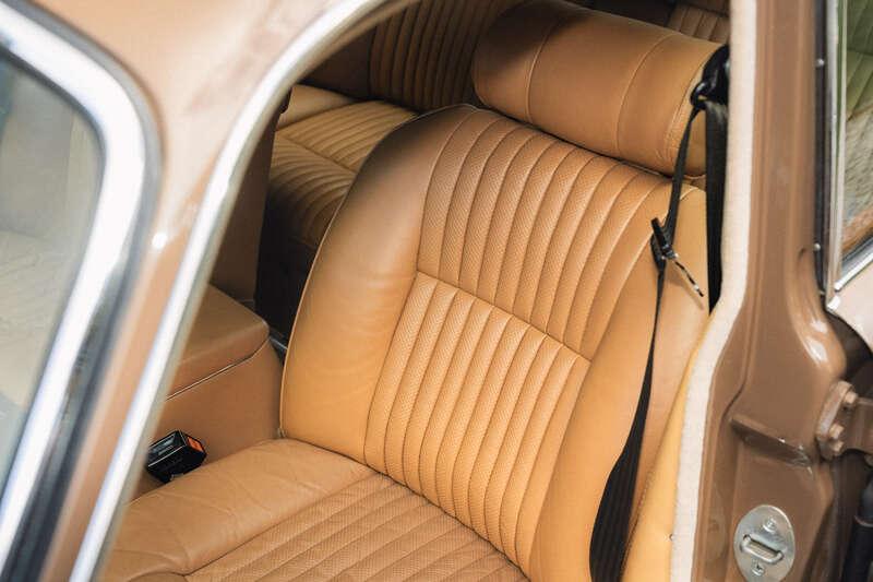 1972 Jaguar XJ12