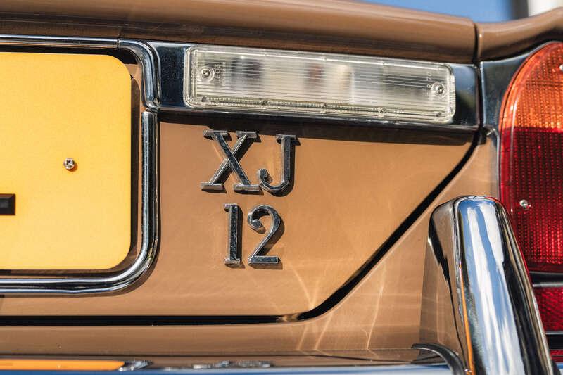 1972 Jaguar XJ12
