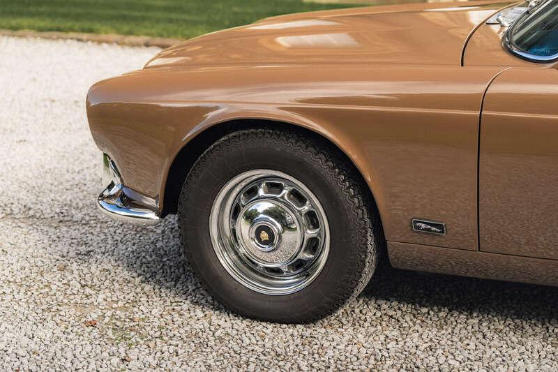 1972 Jaguar XJ12