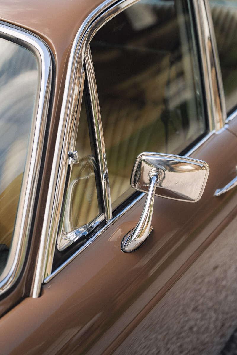 1972 Jaguar XJ12