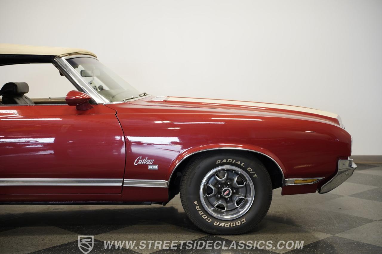 1970 Oldsmobile Cutlass SX Convertible