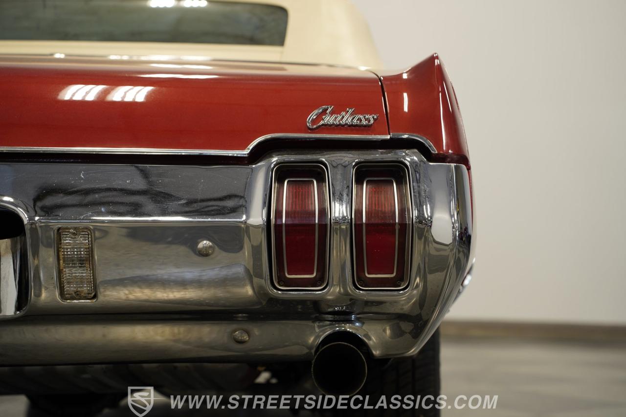 1970 Oldsmobile Cutlass SX Convertible