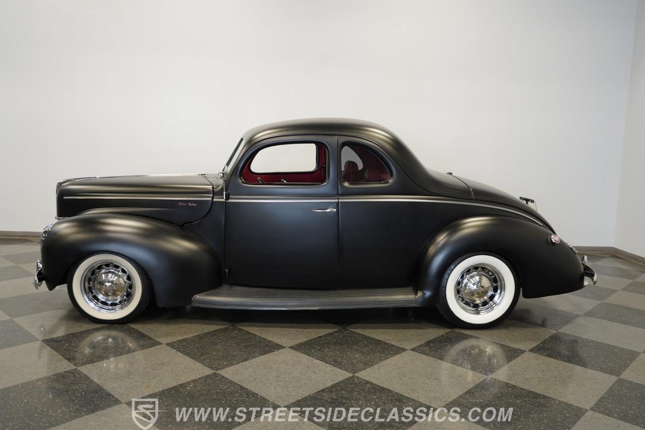 1940 Ford Deluxe Coupe