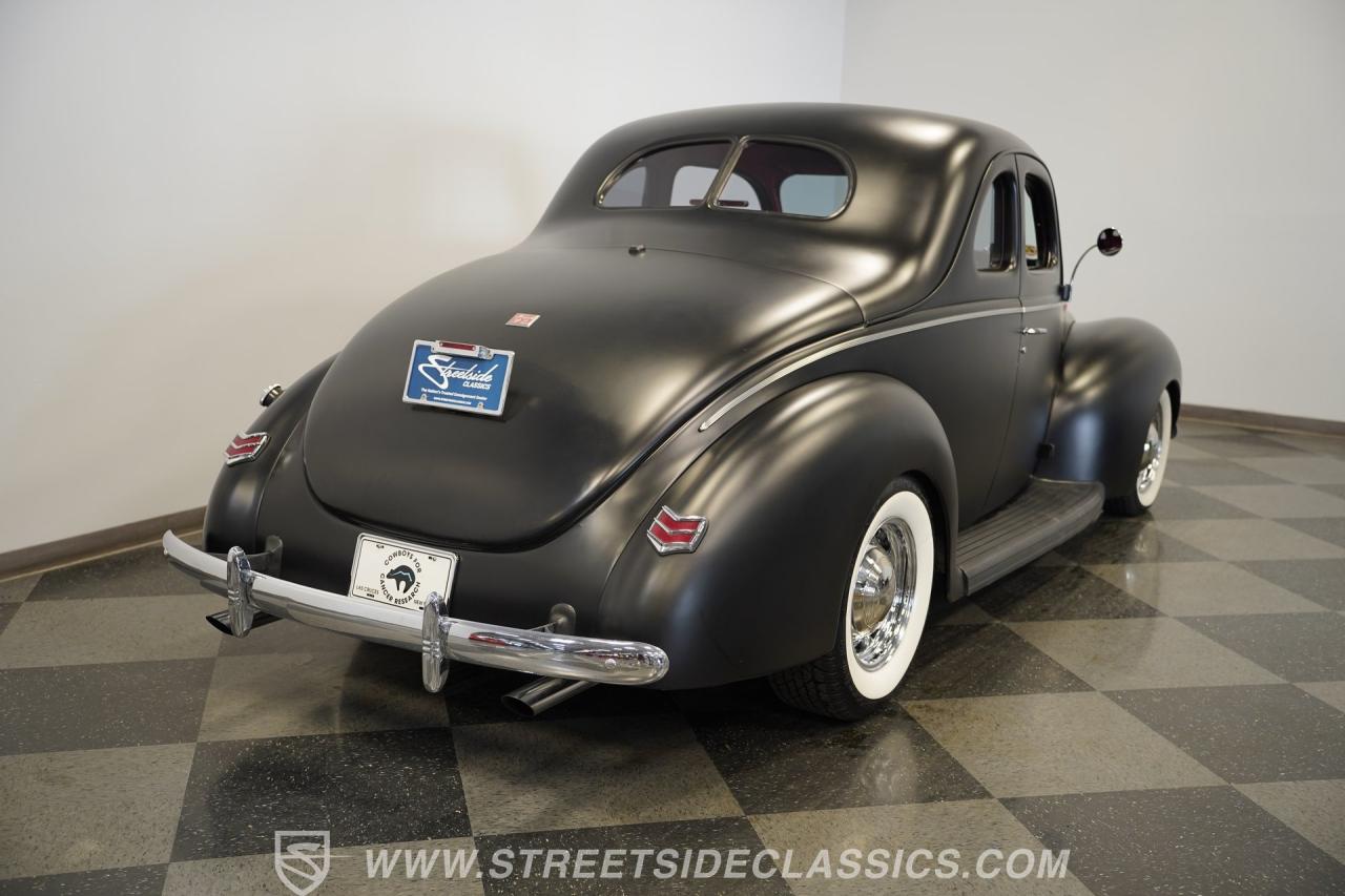 1940 Ford Deluxe Coupe