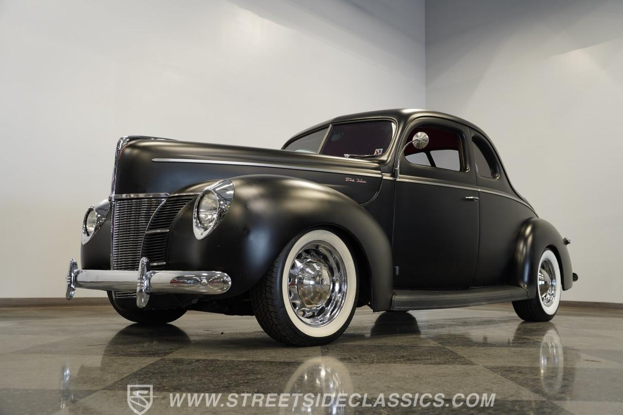 1940 Ford Deluxe Coupe