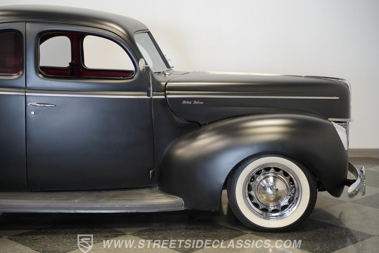 1940 Ford Deluxe Coupe