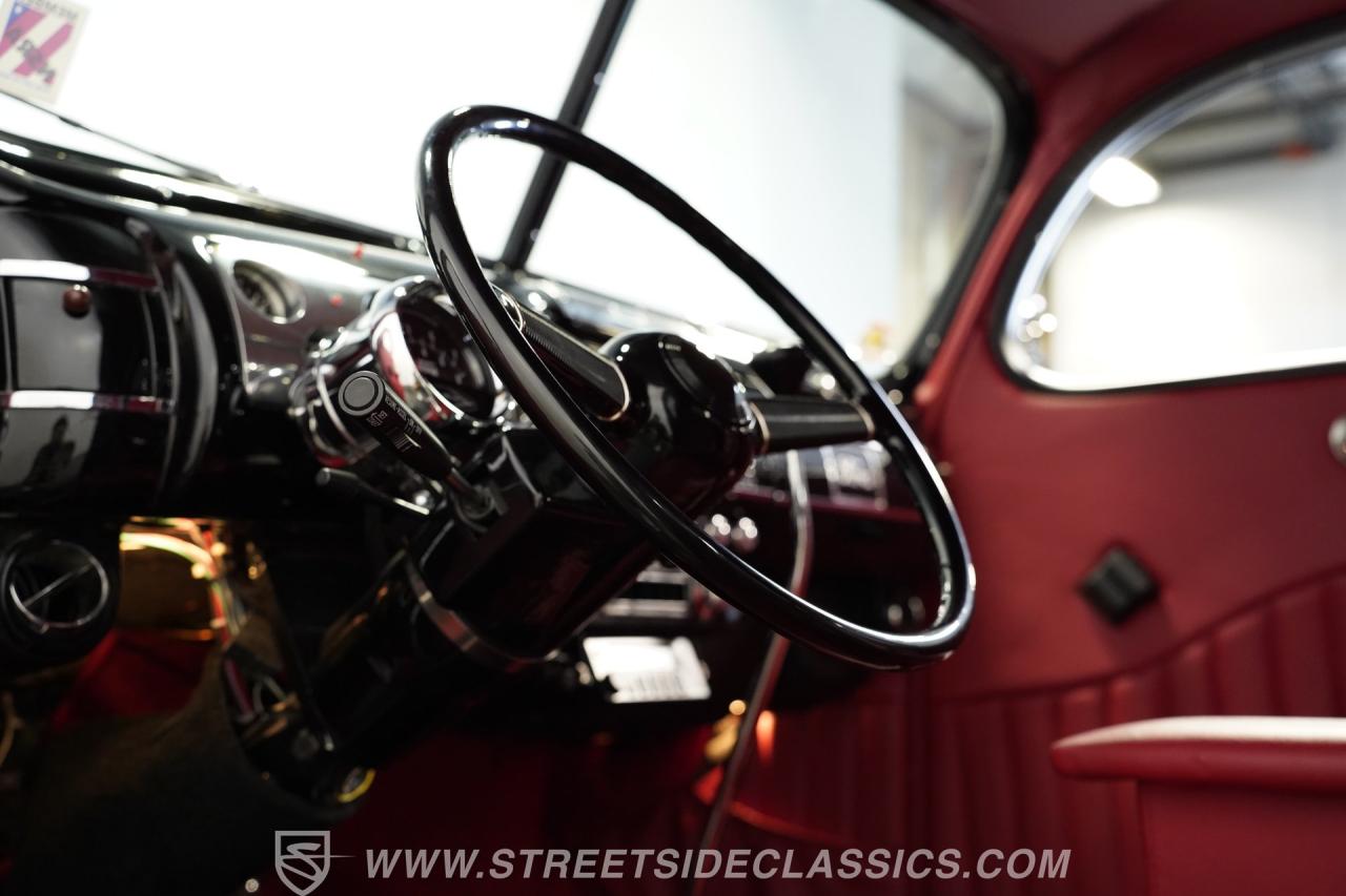 1940 Ford Deluxe Coupe