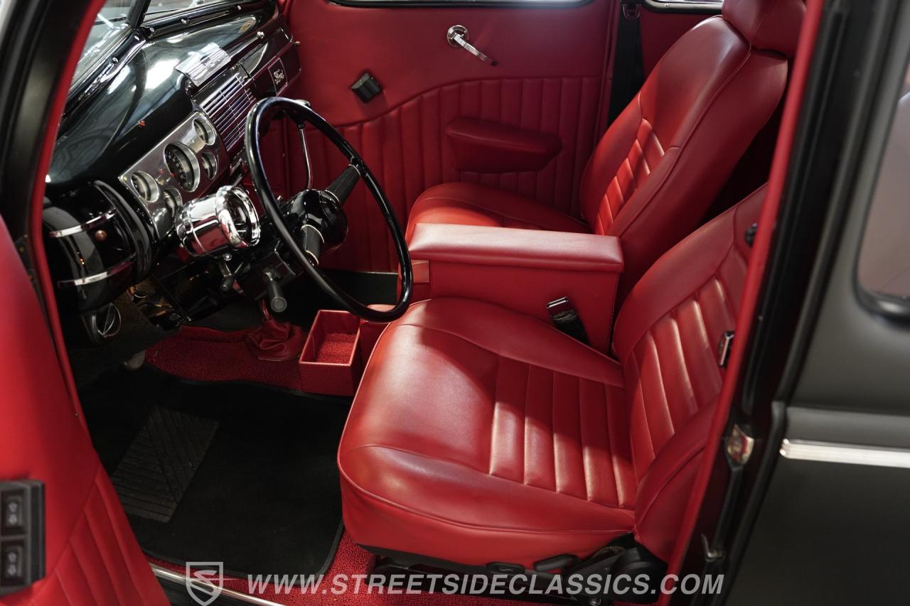 1940 Ford Deluxe Coupe