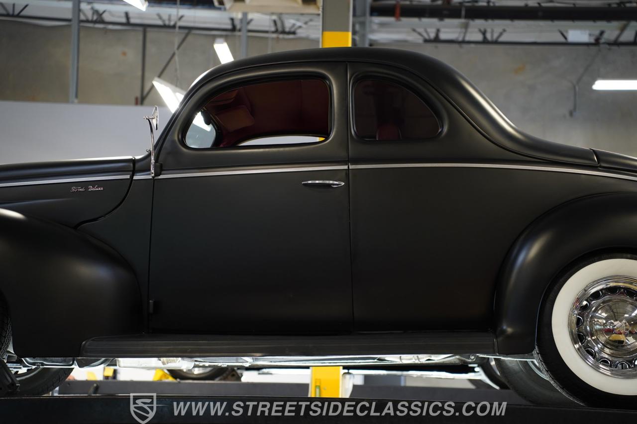 1940 Ford Deluxe Coupe