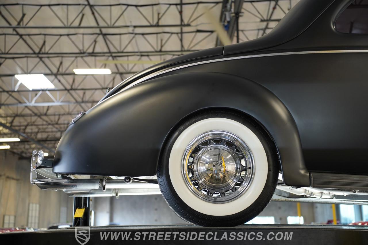 1940 Ford Deluxe Coupe