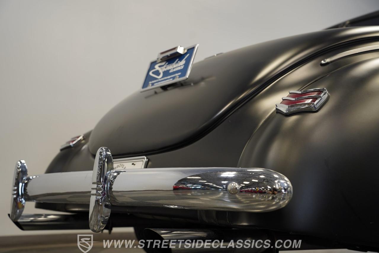 1940 Ford Deluxe Coupe