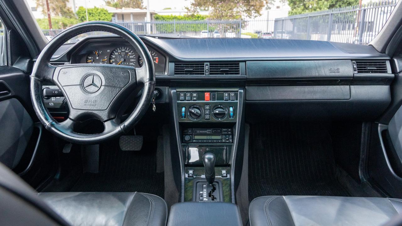 1995 Mercedes - Benz E 500 Limited