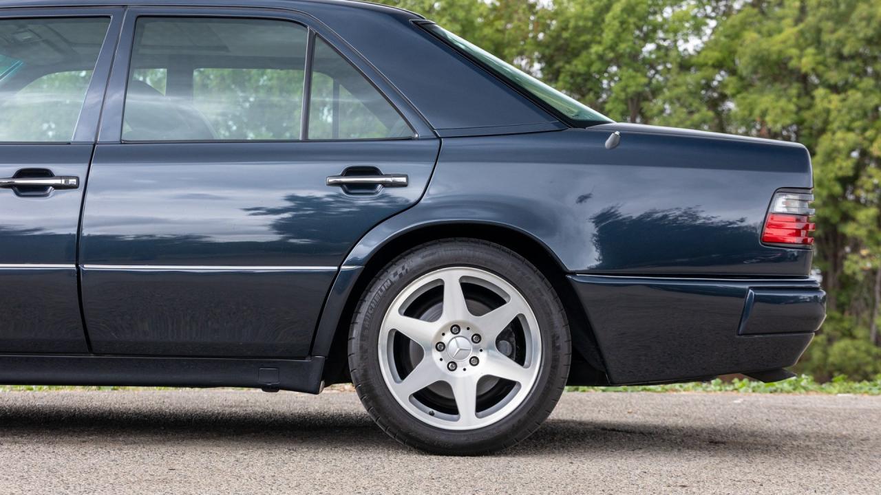 1995 Mercedes - Benz E 500 Limited