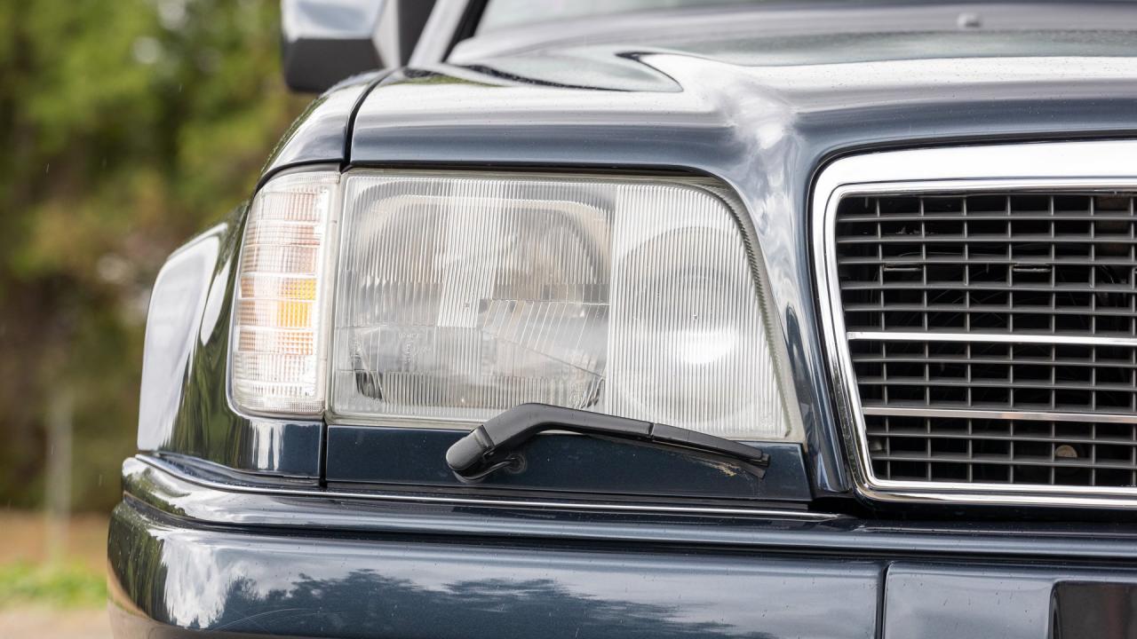1995 Mercedes - Benz E 500 Limited