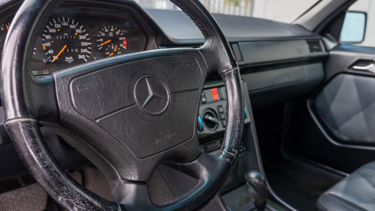 1995 Mercedes - Benz E 500 Limited