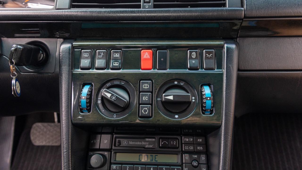 1995 Mercedes - Benz E 500 Limited