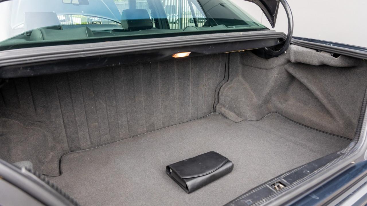 1995 Mercedes - Benz E 500 Limited