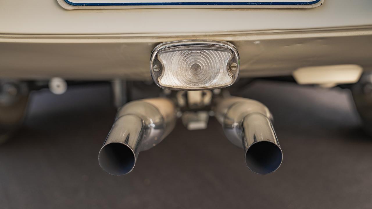 1961 Jaguar E-Type Series 1 3.8 Roadster