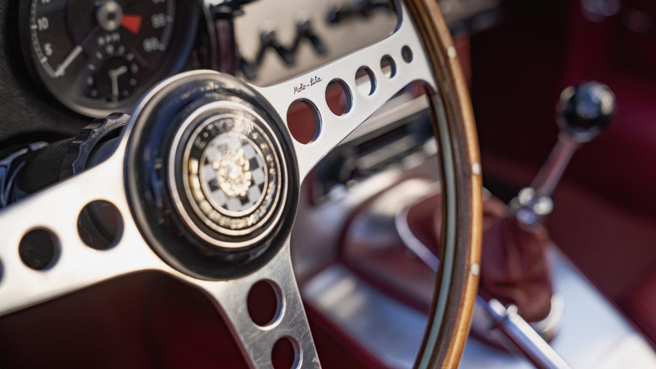 1961 Jaguar E-Type Series 1 3.8 Roadster