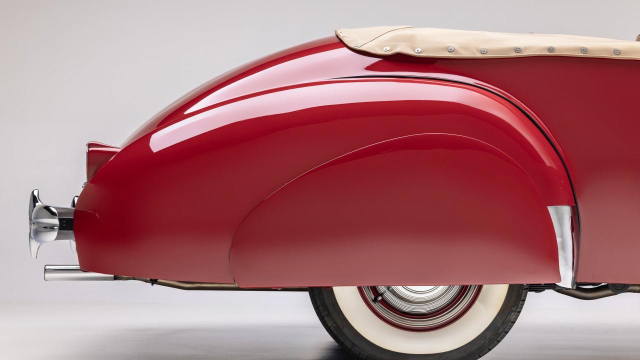 1939 Packard One Twenty Convertible Victoria by Darrin